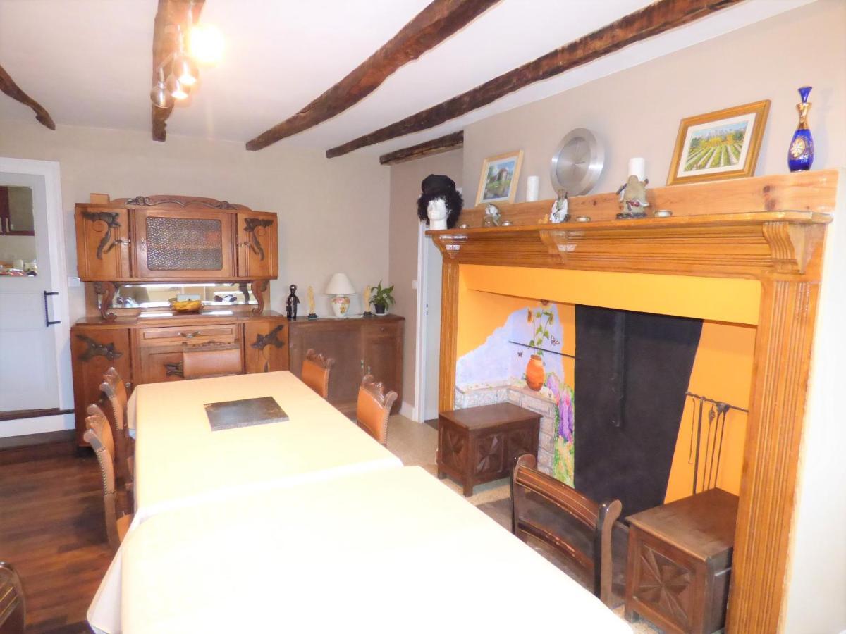 Les Tibles Bed and Breakfast Nanthiat Eksteriør billede