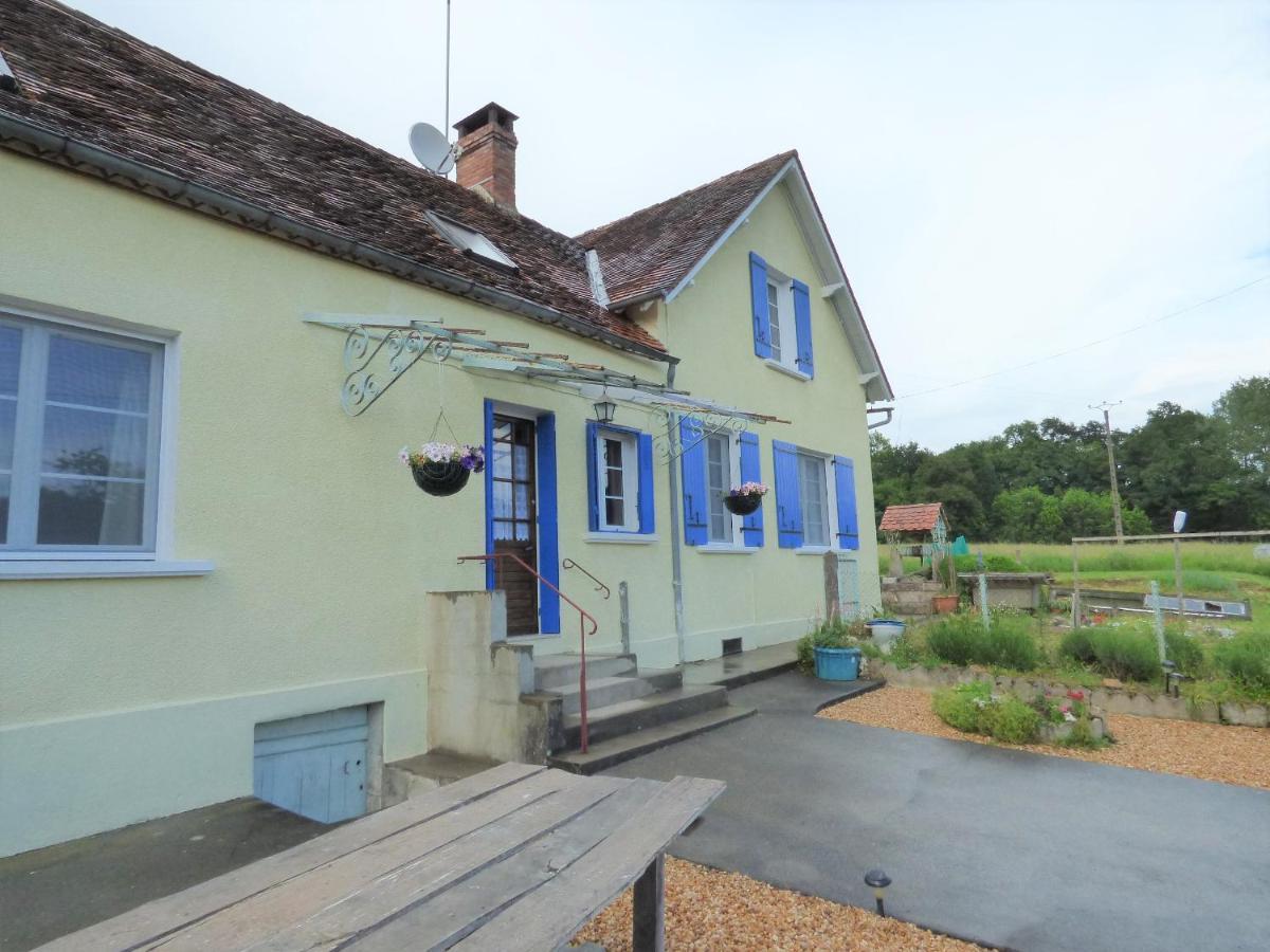 Les Tibles Bed and Breakfast Nanthiat Eksteriør billede