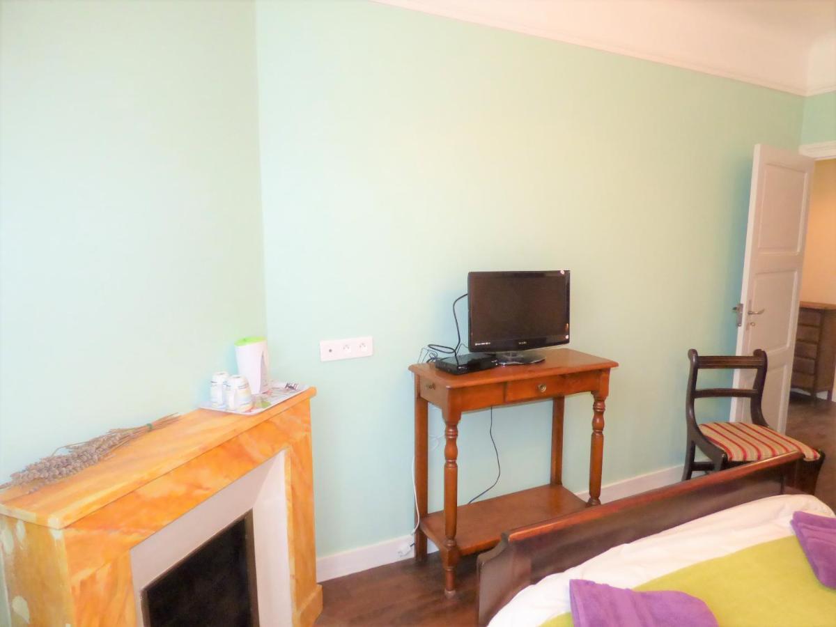 Les Tibles Bed and Breakfast Nanthiat Eksteriør billede
