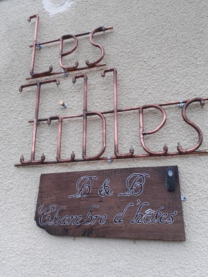 Les Tibles Bed and Breakfast Nanthiat Eksteriør billede