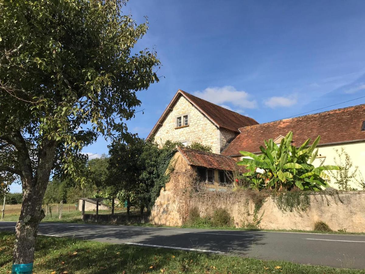 Les Tibles Bed and Breakfast Nanthiat Eksteriør billede