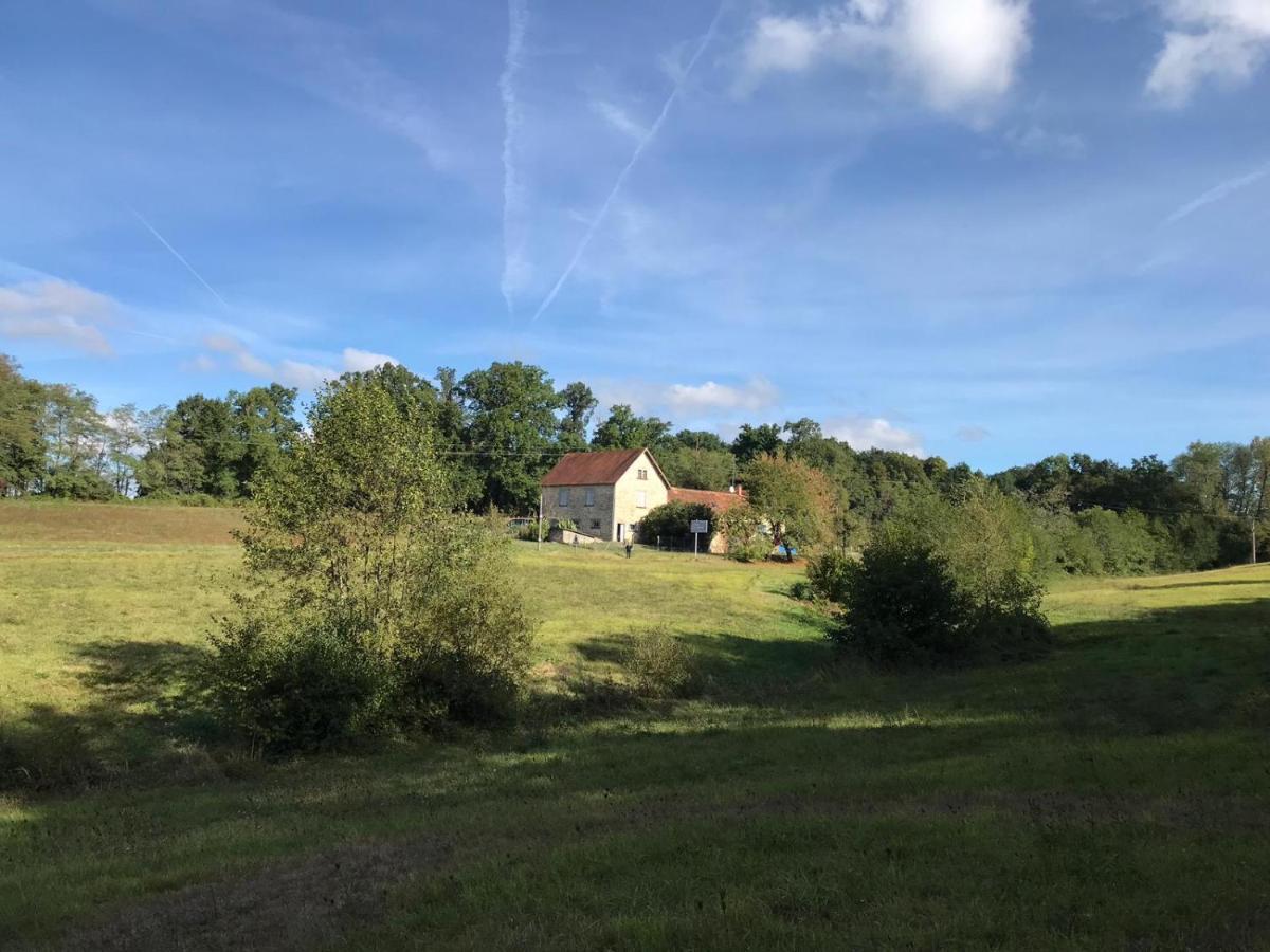 Les Tibles Bed and Breakfast Nanthiat Eksteriør billede