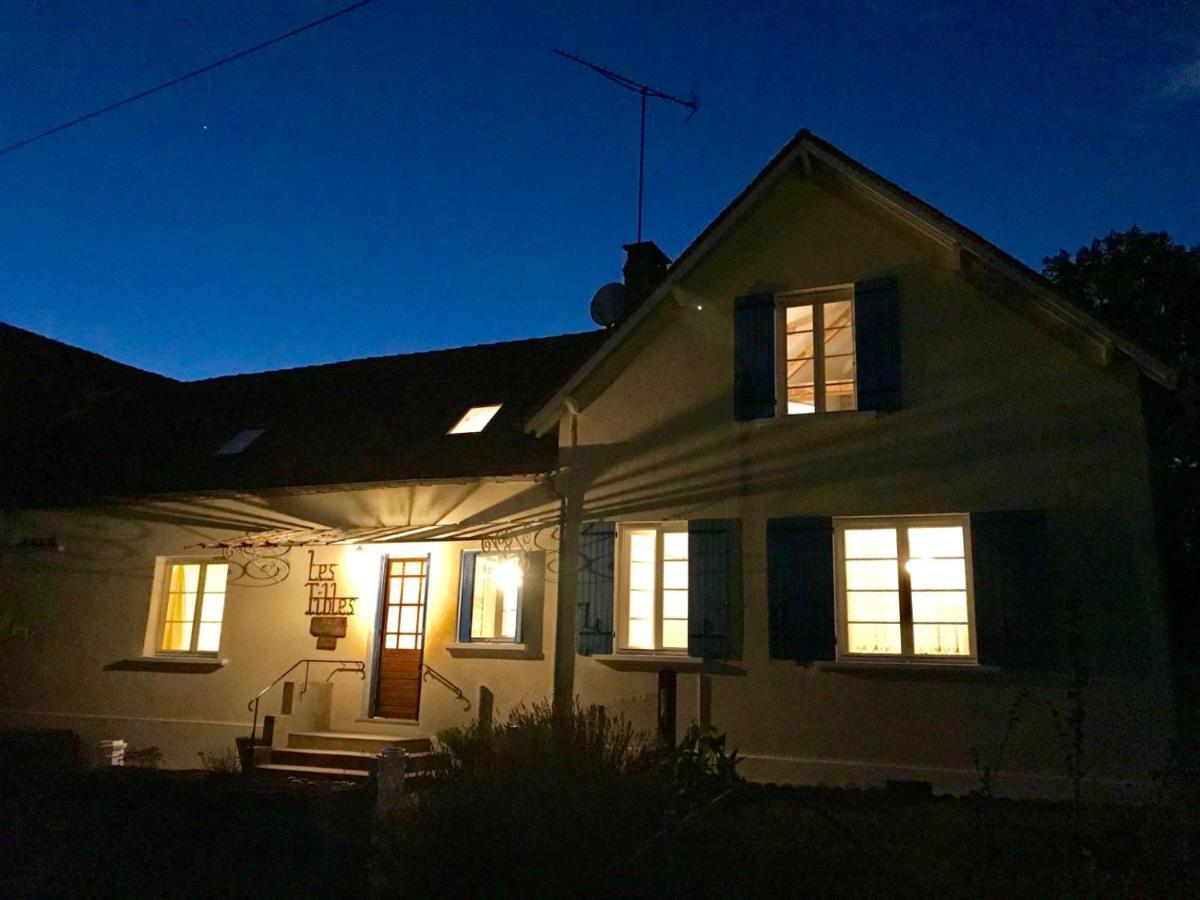 Les Tibles Bed and Breakfast Nanthiat Eksteriør billede